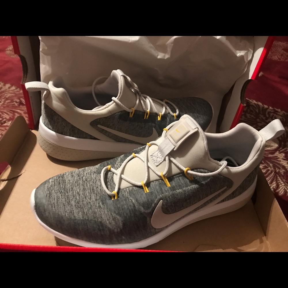 Brand New Women's Nike CK Racer